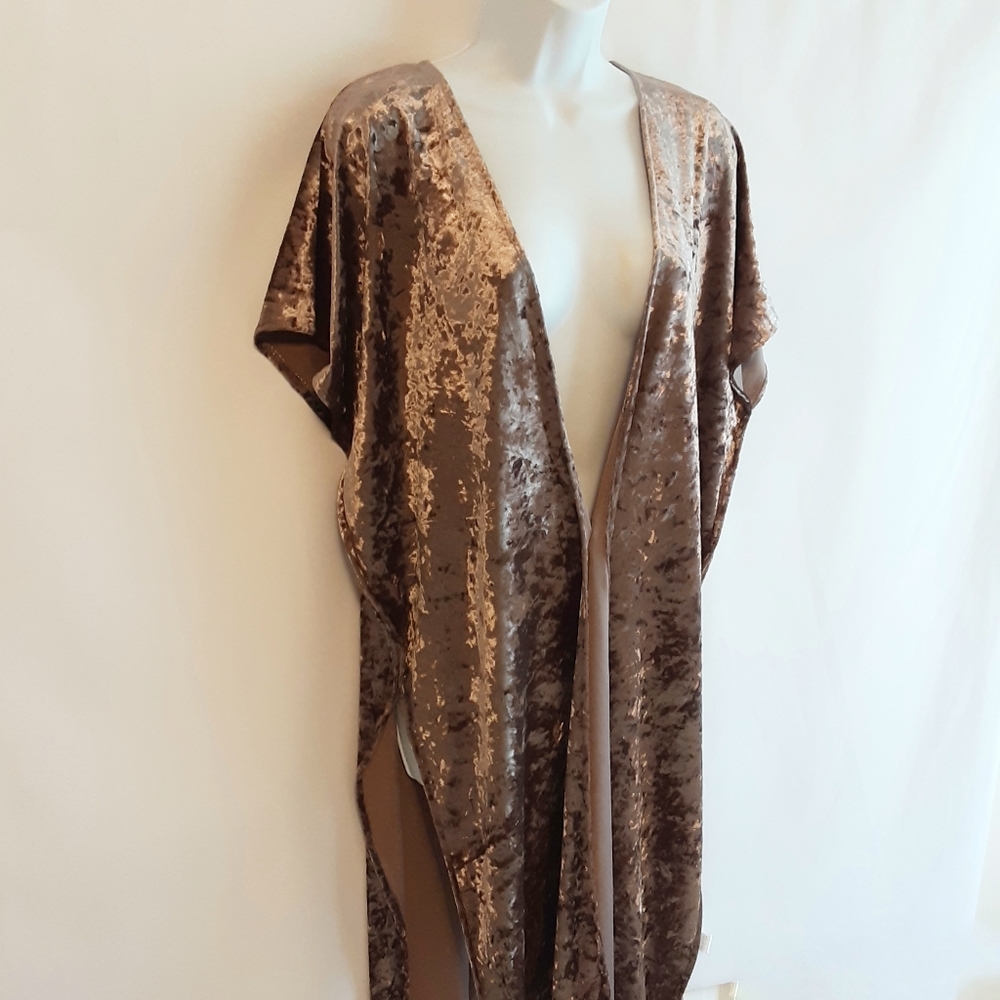 Coco + Carmen Velvet Kimono Duster